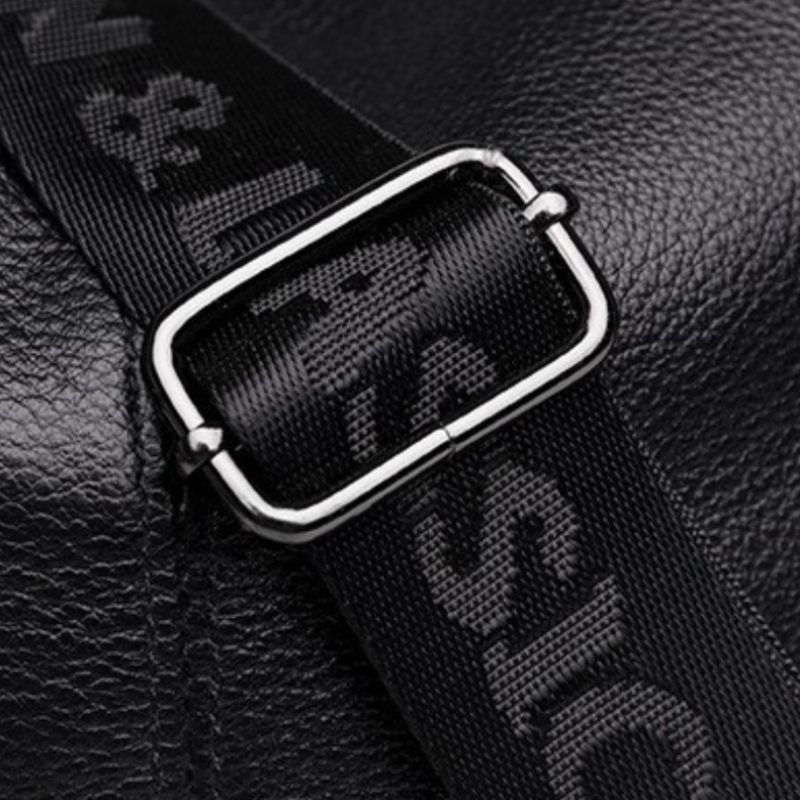 Bolsa Crossbody Melvie en Cuero con Cierre